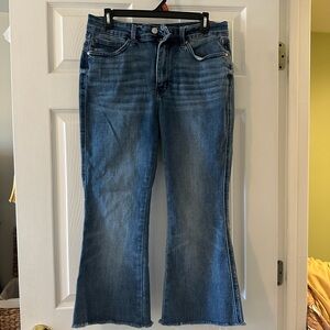 Judy Blue cropped Flare Jeans